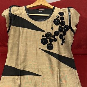 New silk ( mixed ) tunic top 42 size